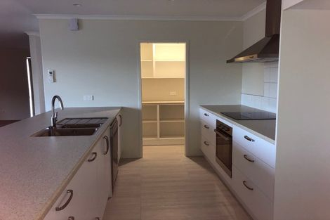 Photo of property in 37 Lake Drive, Tikipunga, Whangarei, 0112