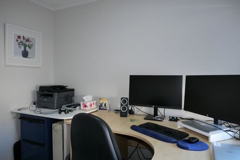 Photo of property in 20 Spackman Crescent, Paraparaumu, 5032