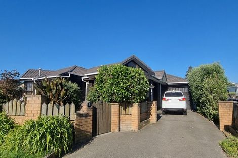 Photo of property in 4-u2 Richard Street, Titahi Bay, Porirua, 5022