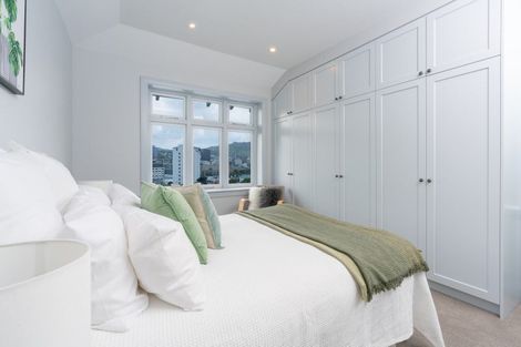 Photo of property in Hamilton Flats, 9a Hawker Street, Mount Victoria, Wellington, 6011