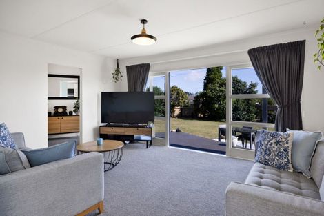 Photo of property in 73 Rata Street, Inglewood, 4330