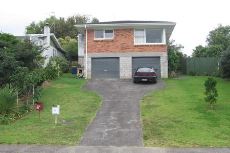 Photo of property in 1/11 Lingfield Street, Glenfield, Auckland, 0629
