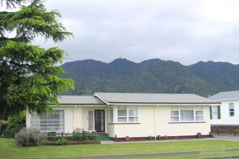 Photo of property in 19 Churchill Avenue, Te Aroha, 3320