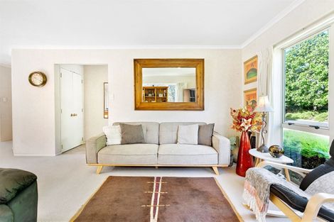 Photo of property in 15 Huntaway Lane, Te Atatu Peninsula, Auckland, 0610