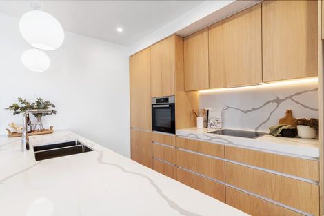 Photo of property in 117 Hibiscus Drive, Orewa, 0931