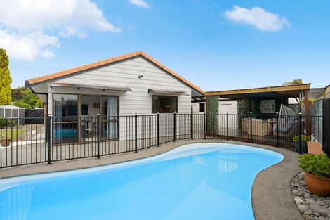 Photo of property in 18 Halyard Close, Flagstaff, Hamilton, 3210