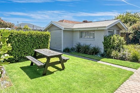 Photo of property in 2a Ethne Street, Mairehau, Christchurch, 8013