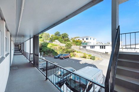 Photo of property in 2e/145 Ohiro Road, Brooklyn, Wellington, 6021