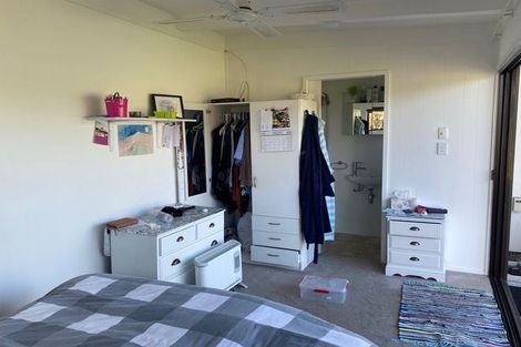 Photo of property in 14 Upham Street, Havelock North, 4130