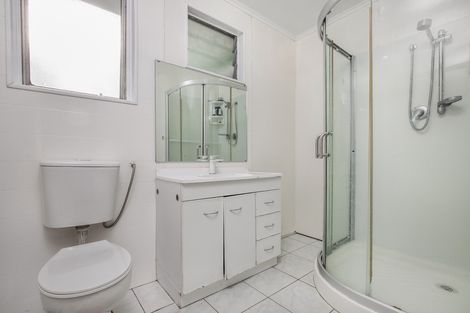 Photo of property in 541 Massey Road, Mangere, Auckland, 2022