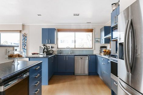 Photo of property in 210 Pohutukawa Avenue, Ohope, 3121