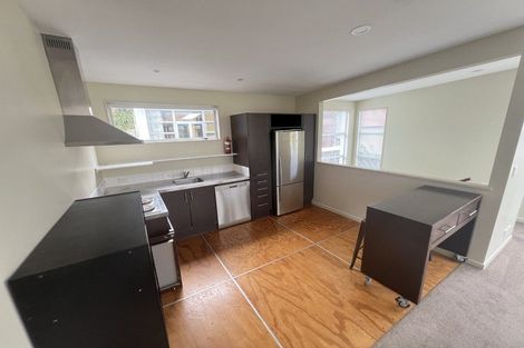 Photo of property in 306u1 Evans Bay Parade, Hataitai, Wellington, 6021