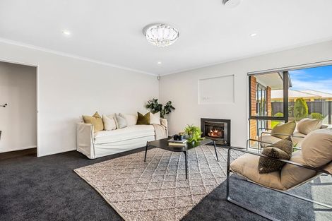 Photo of property in 16 Anglem Way, Northwood, Christchurch, 8051