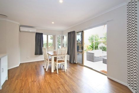 Photo of property in 36 Mcleod Place, Papamoa Beach, Papamoa, 3118