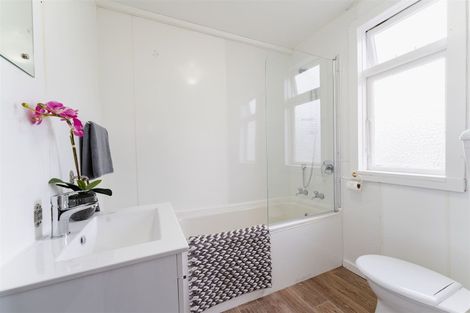 Photo of property in 9 Bay View Road, South Dunedin, Dunedin, 9012