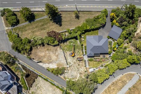 Photo of property in 1 The Brae, Mount Pleasant, Christchurch, 8081