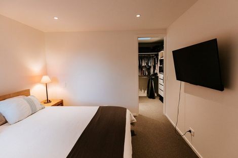 Photo of property in 32 Burbank Road, Wanaka, 9382
