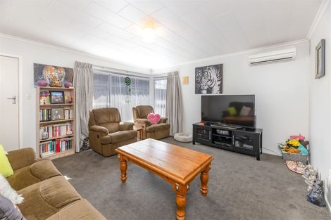 Photo of property in 109 Gayhurst Road, Dallington, Christchurch, 8061