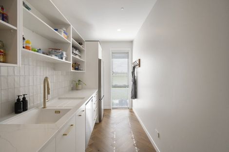 Photo of property in 160 Pharazyn Road, Feilding, 4777