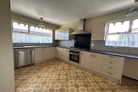 Photo of property in 40 Abraham Crescent, Milson, Palmerston North, 4414
