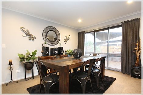 Photo of property in 15 Forbes Road, Foxton Beach, Foxton, 4815