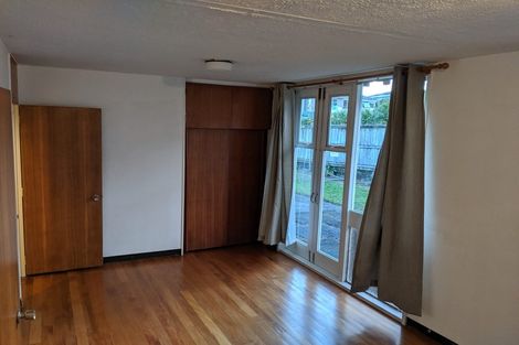 Photo of property in 38 Greenhill Crescent, Pakuranga, Auckland, 2010