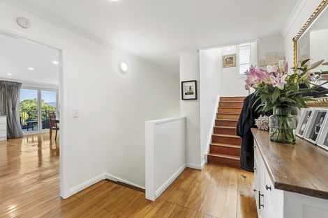 Photo of property in 14 Corlett Road, Plimmerton, Porirua, 5026