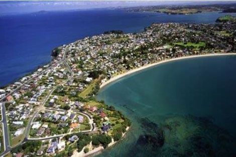 Photo of property in 2 Somerset Place, Stanmore Bay, Whangaparaoa, 0932
