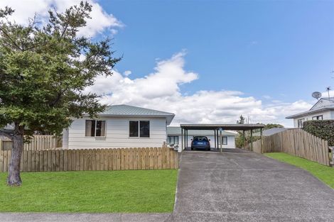 Photo of property in 5 Kinvig Place, Ranui, Auckland, 0612