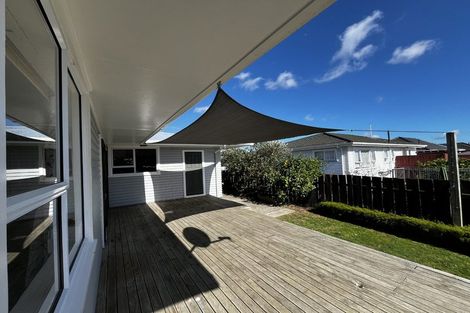 Photo of property in 51 Power Street, Levin, 5510