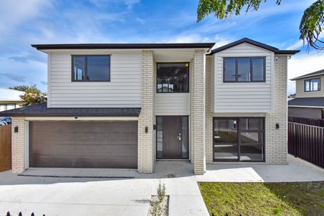 Photo of property in 8 Cambridge Road, Manurewa, Auckland, 2102
