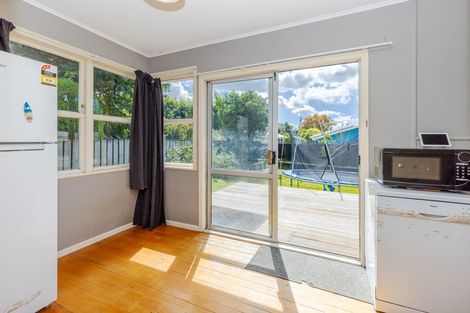 Photo of property in 9 Te Anau Place, Glenview, Hamilton, 3206