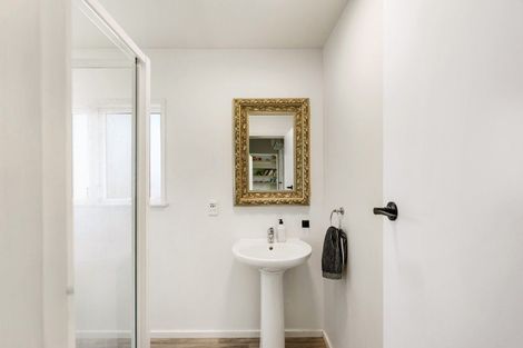Photo of property in 125 Gloucester Street, Taradale, Napier, 4112