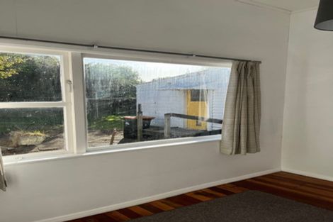 Photo of property in 28 Colombo Street, Hokowhitu, Palmerston North, 4410