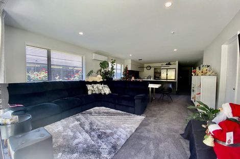 Photo of property in 21 Dalwood Crescent, Rolleston, 7614