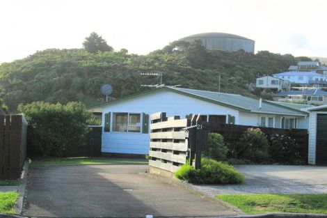 Photo of property in 1/21 Tarras Grove, Kelson, Lower Hutt, 5010