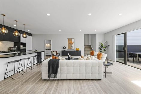 Photo of property in 27 Surf View Crescent, Red Beach, 0932