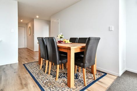 Photo of property in 3 John Burn Road, Takanini, 2110