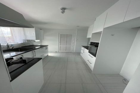 Photo of property in 3 Riverina Avenue, Pakuranga, Auckland, 2010