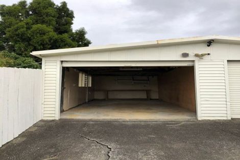 Photo of property in 42 Pisces Road, Glen Eden, Auckland, 0602