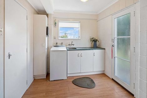 Photo of property in 11 Highfield Crescent, Brookfield, Tauranga, 3110
