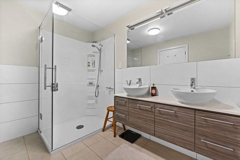 Photo of property in 73 Parkside Drive, Orewa, 0931
