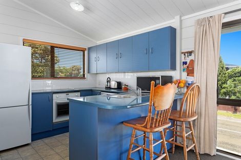 Photo of property in 2/115 Harbour Road, Ohope, 3121