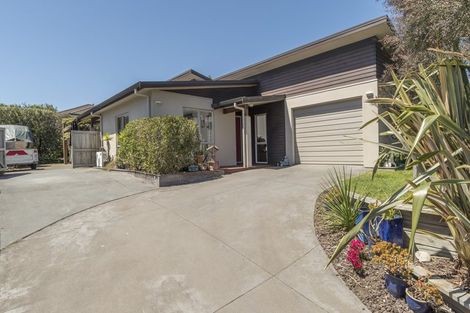 Photo of property in 3 Lark Place, Welcome Bay, Tauranga, 3112
