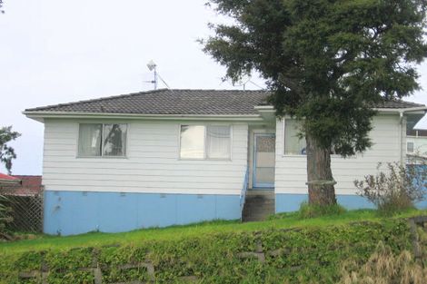 Photo of property in 10 Doone Place, Massey, Auckland, 0614