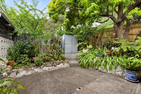 Photo of property in 21 Hornsey Road, Bluff Hill, Napier, 4110
