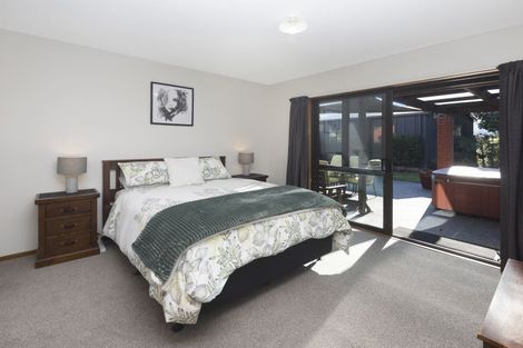 Photo of property in 15 Stanton Place, Woodend, 7610