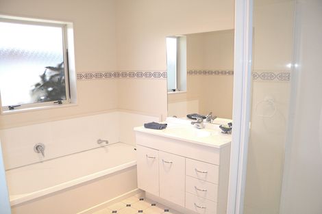 Photo of property in 185 Reynolds Drive, Te Awamutu, 3800