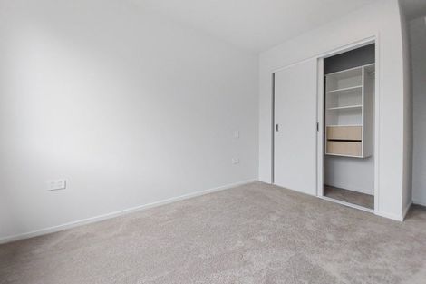 Photo of property in 29b Dawnhaven Drive, Te Atatu Peninsula, Auckland, 0610