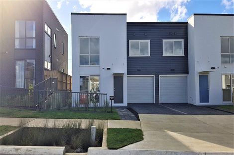 Photo of property in 64 Manutewhau Road, Massey, Auckland, 0614